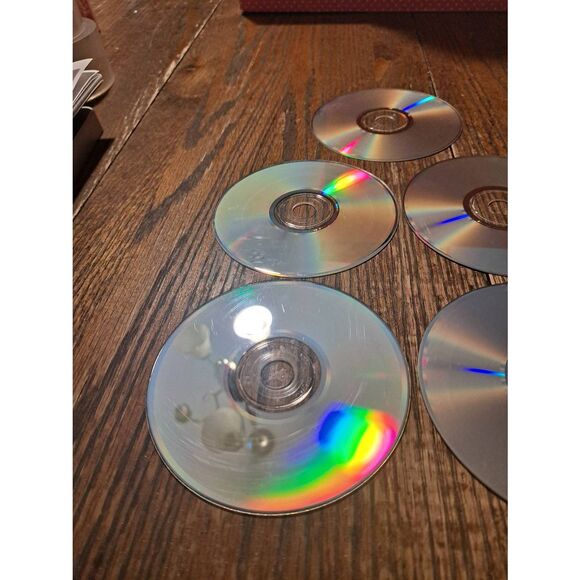 Twilight Stephenie Meyer Audiobook on CD 11Disc Unabridged Read Ilyana Kadushin - Picture 3 of 9